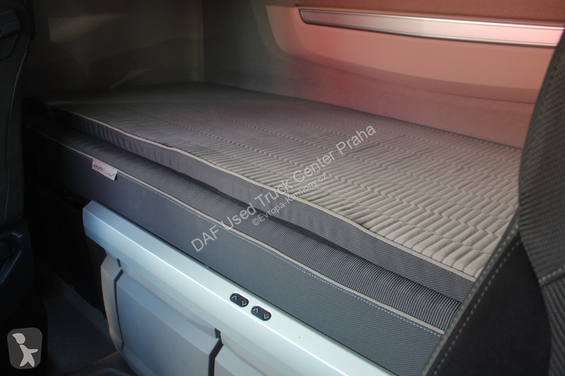 Tahač DAF 480 FT LOW DECK 4X2