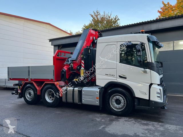 Tahač Volvo 540 6x2 mit Kran Fassi F545.2.28