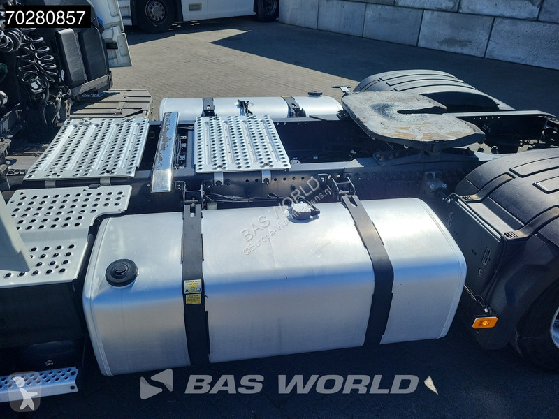 Traktor Volvo 500 4X2 Mega VEB+ 2x Tanks...