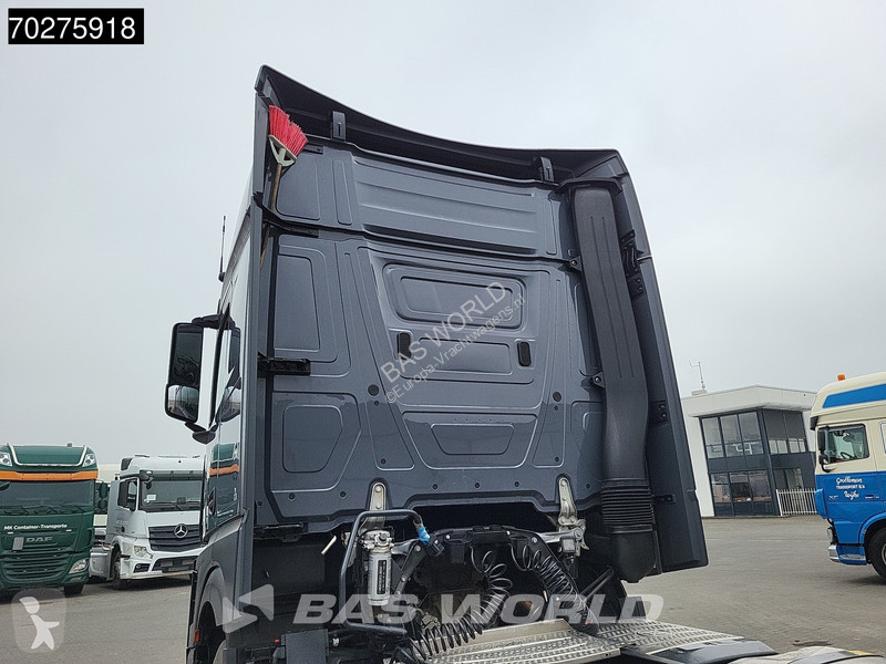 Traktor Mercedes 1851 4X2 BigSpace 2x Tanks