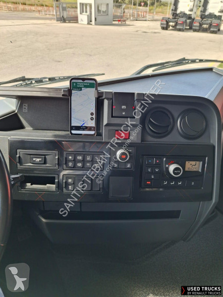Traktor Renault