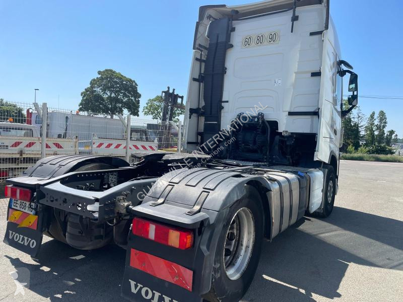 Traktor Volvo 500