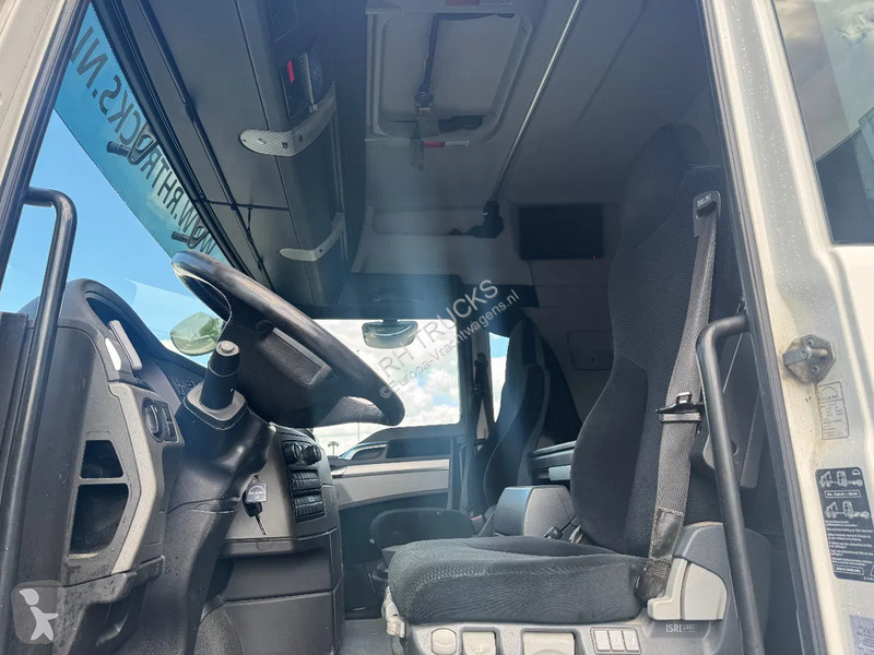 Traktor MAN TGX 6X2 EURO 6 SPOILERS AUTOMATIC