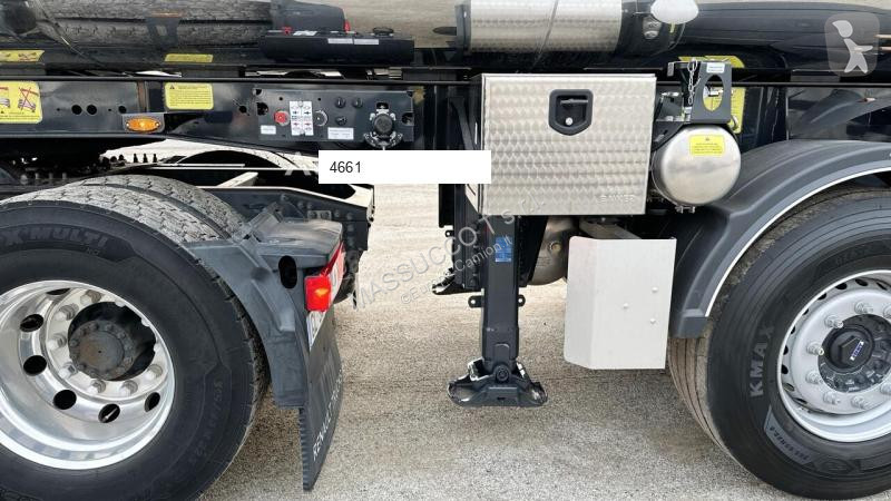 Traktor Renault T3SP38