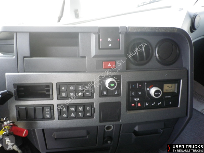 Traktor Renault