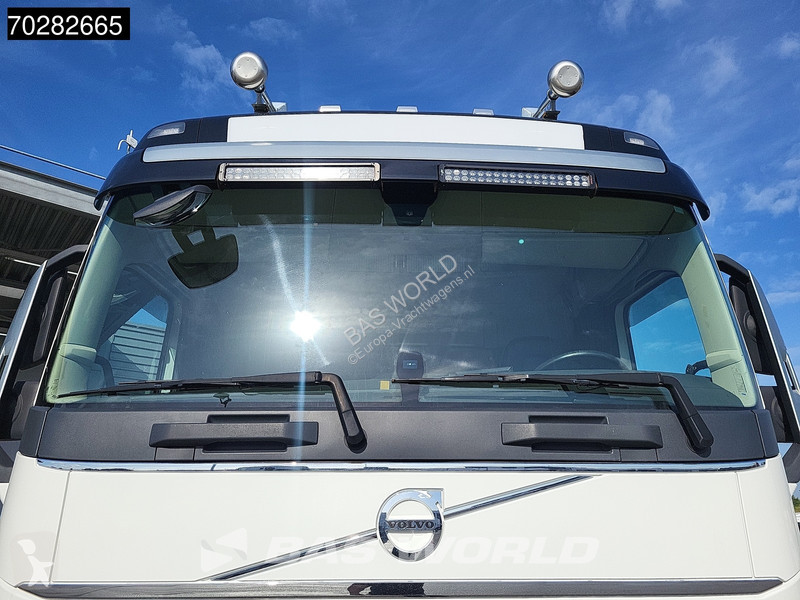 Tractor Volvo 750 6X6 X-Track Liftachse...