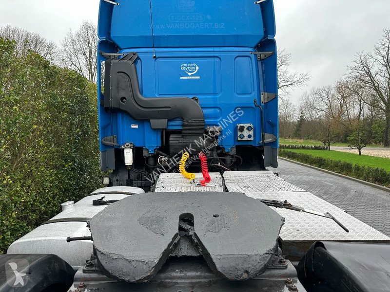 Traktor DAF 460 4X2 2011