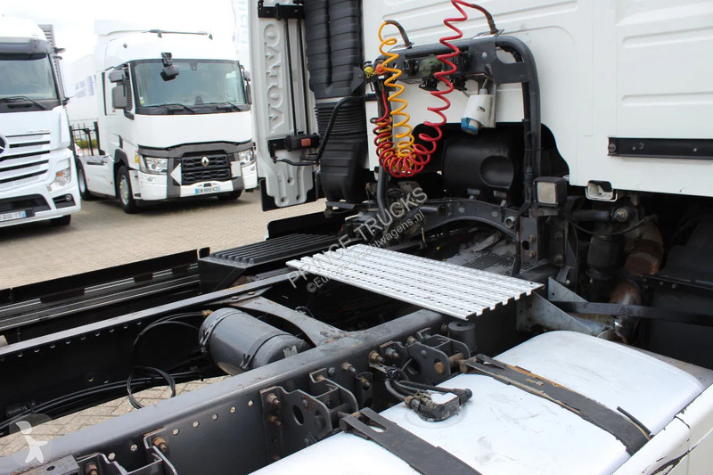 Traktor Volvo 380 * 4x2 *