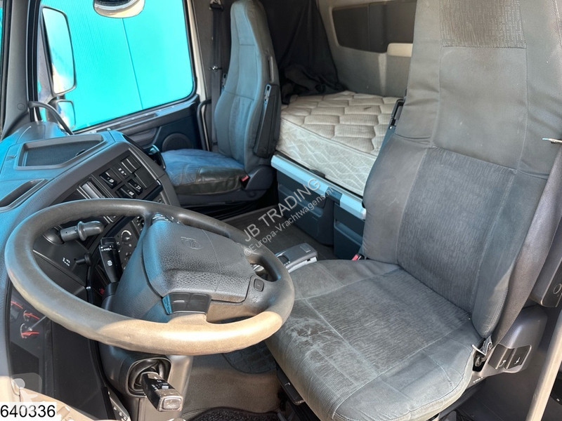 Traktor Volvo 500 EURO 6, Hydraulic