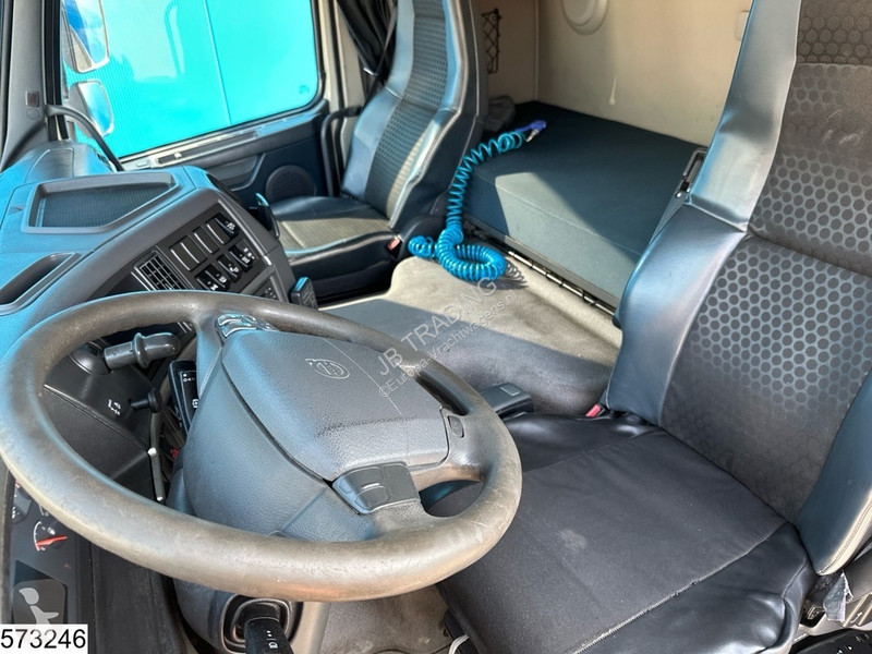 Traktor Volvo 450 EURO 5, Hydraulic