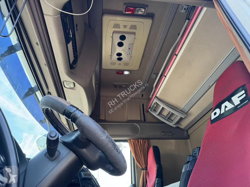 Tahač DAF 105510 4X2 SKIRTS ADR RETARDER...