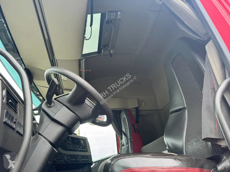 Traktor Volvo FH 460 6X2 EURO 6 ONLY 252.195 KM...