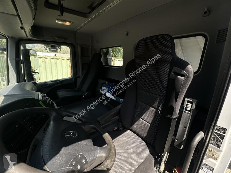 Tracteur Mercedes 2041