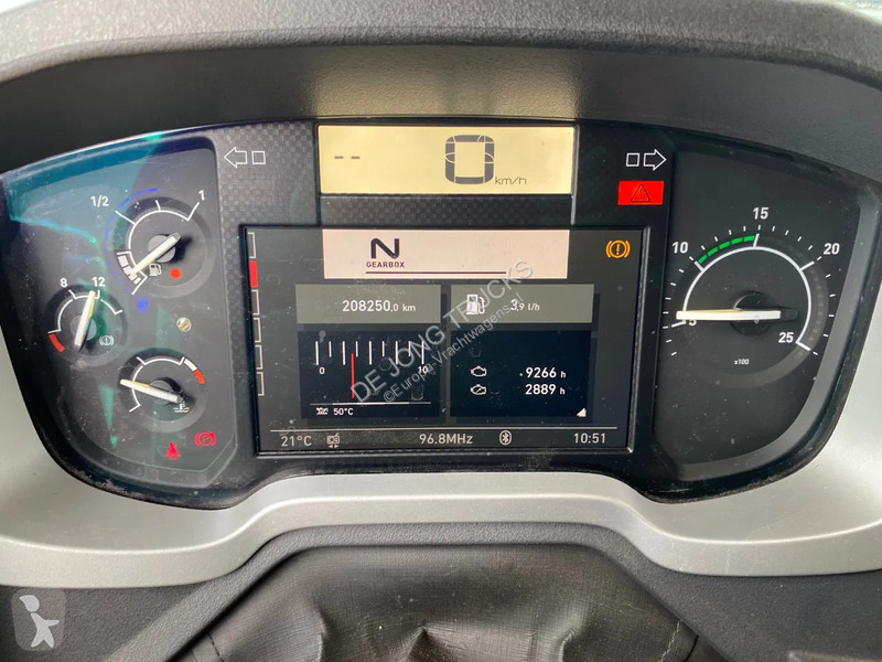 Tractor Renault T520 Comfort / 6x2/4 / Steering...