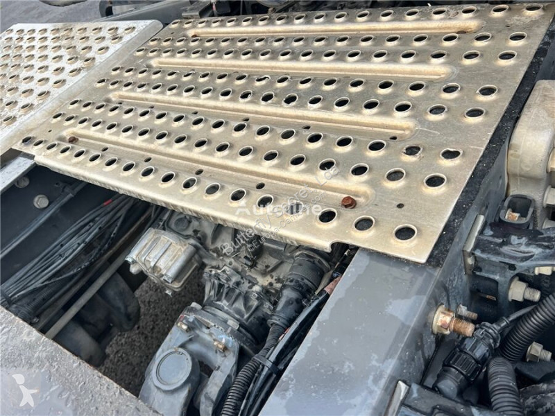 Traktor Renault PREMIUM