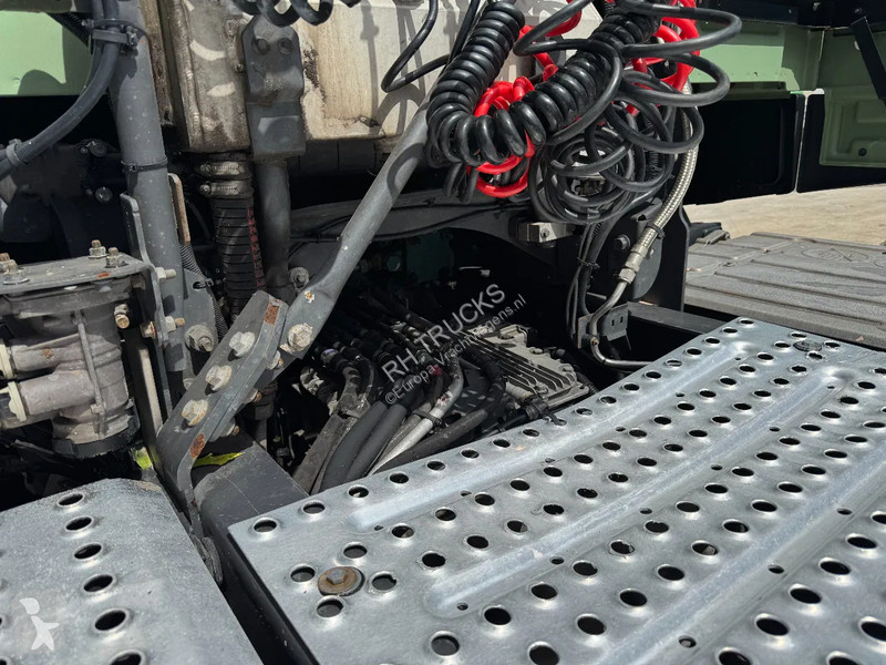 Traktor Volvo 420 4X2 - DIESEL & LNG GAS