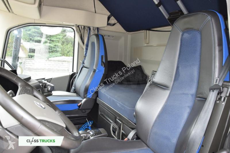 Traktor Volvo 500 Globetrotter XL