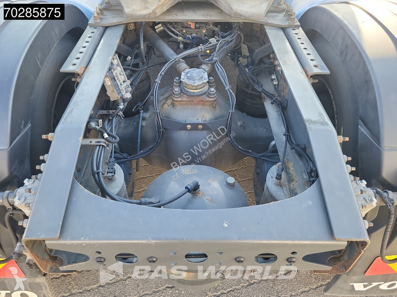 Traktor Volvo 500  4X2 XL 2xTanks VEB+ Xenon...