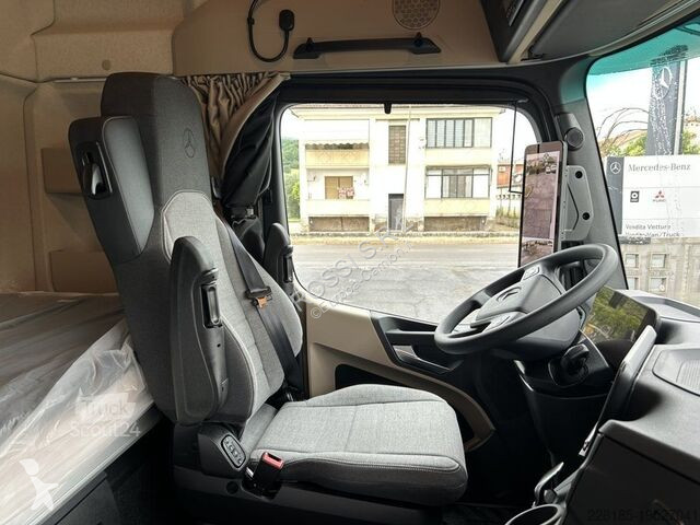 Traktor Mercedes New L ProCabin 1848 LS