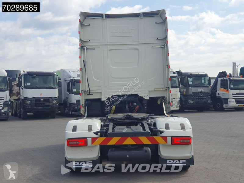 Tahač DAF + 530 4X2 Retarder 2x Tanks Leather...