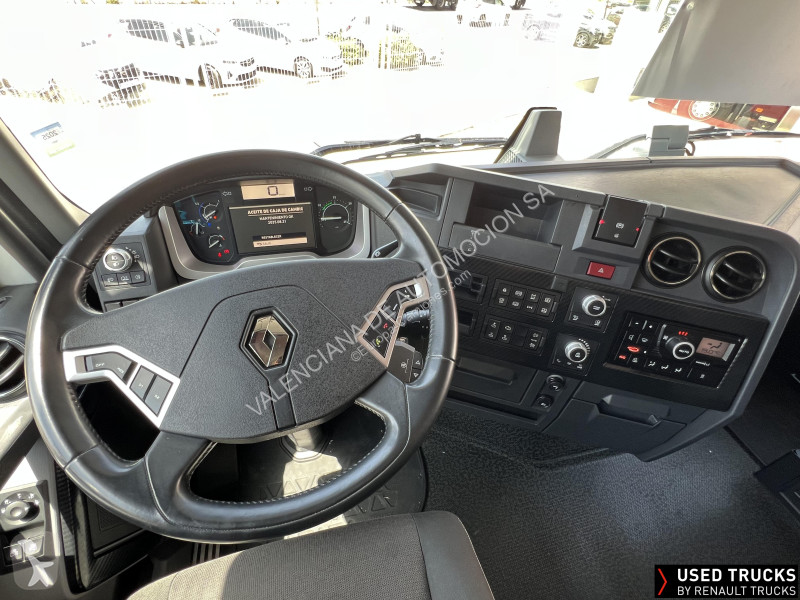 Traktor Renault