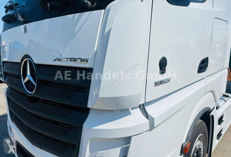 Traktor Mercedes 1853