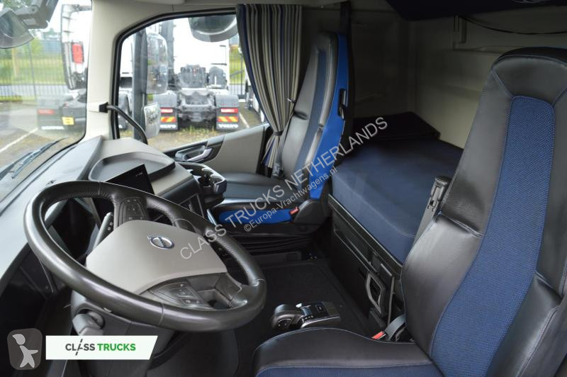 Traktor Volvo Globetrotter XL Retarder