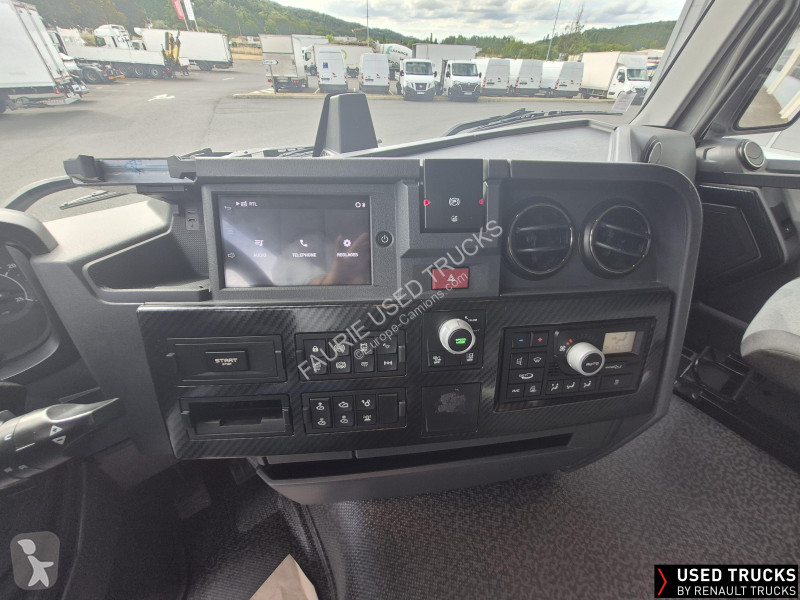 Traktor Renault