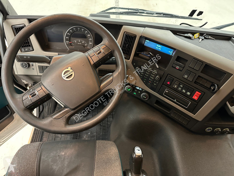 Traktor Volvo 450