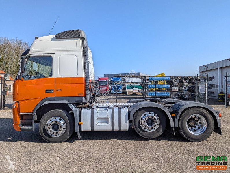 Tahač Volvo 6x2/4 Globetrotter Euro 5 - ADR -...