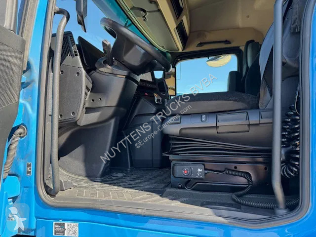 Traktor Mercedes 1845  1845