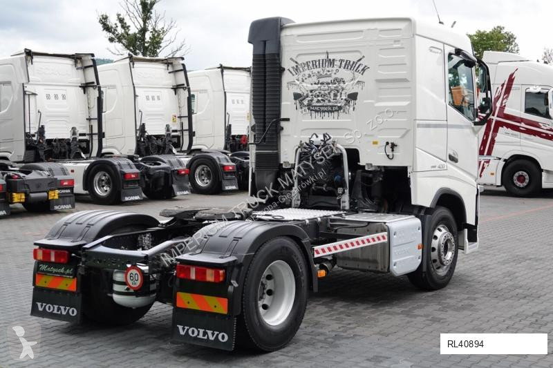 Tractor Volvo 420 / 13 L / PEŁNY ADR / 2017 ROK...