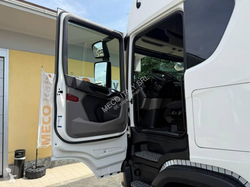 Traktor Scania