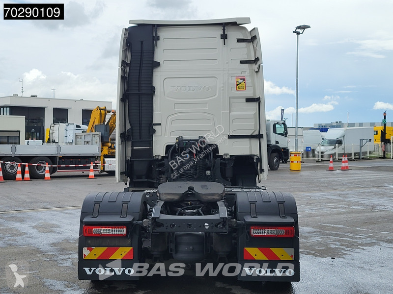 Traktor Volvo 500 4X2 XL VEB+ 2xTanks Navi LED...