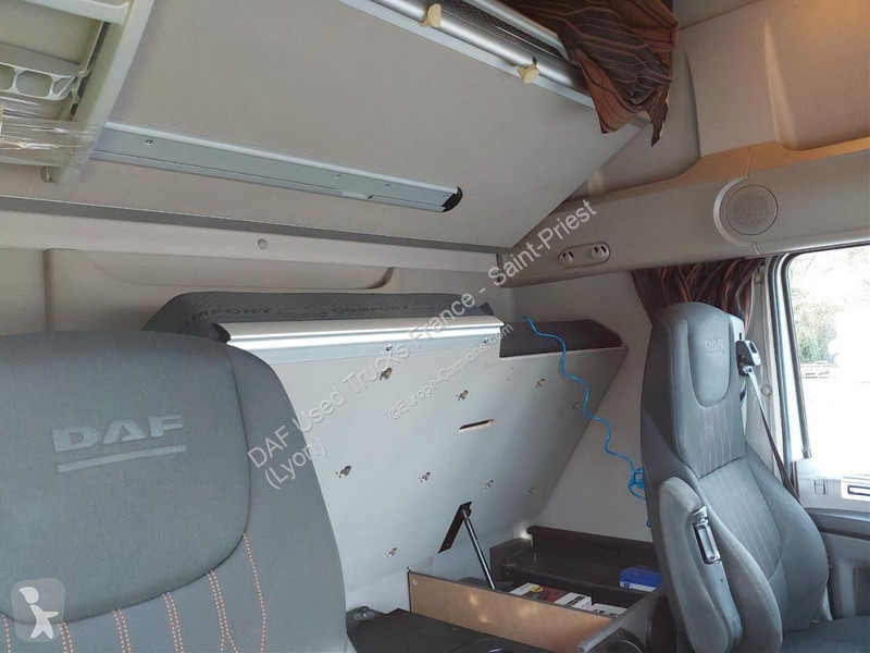 Traktor DAF 450 FT 4X2