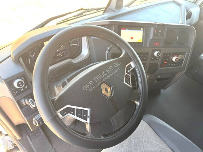 Traktor Renault