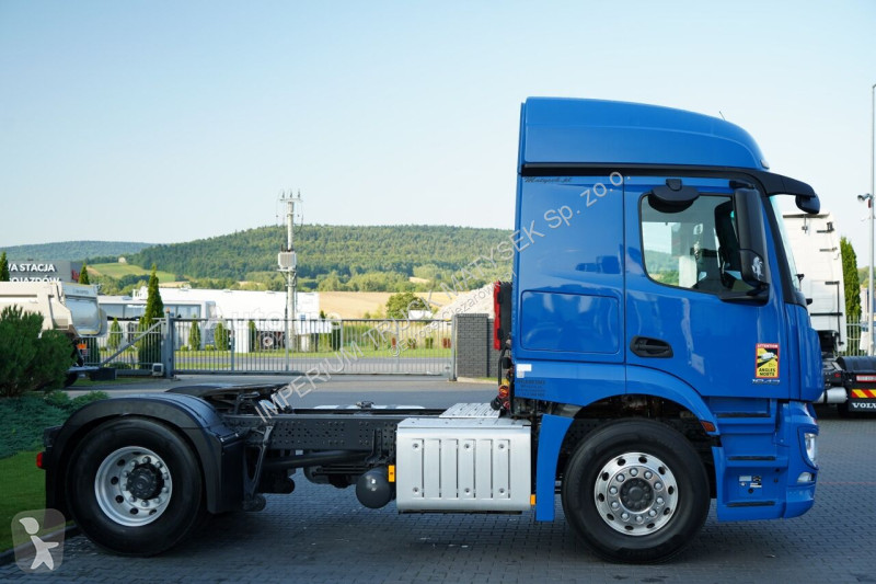 Tahač Mercedes ACTROS 1843