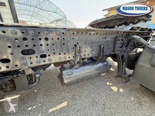 Traktor Iveco