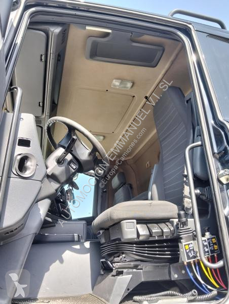 Traktor Scania 490 4X4 CON CARROCERIA BASCUNTE G
