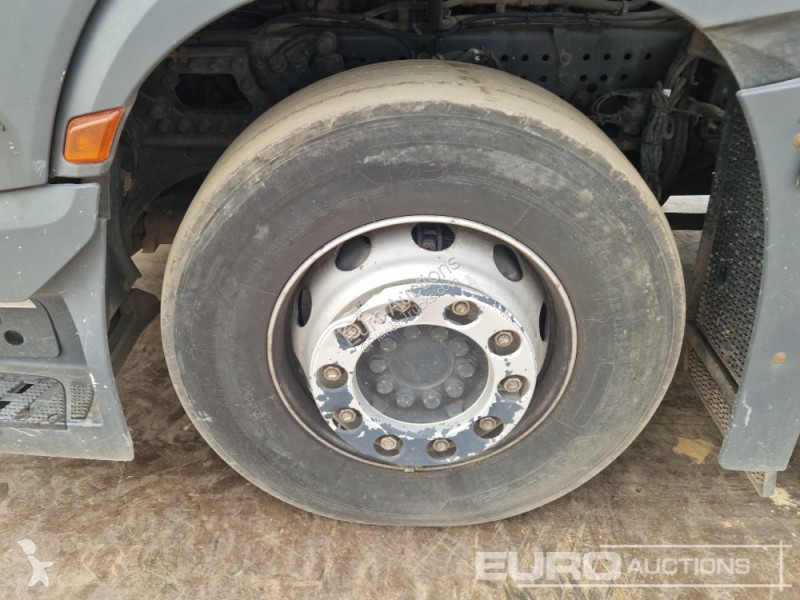 Tracteur Mercedes 2545