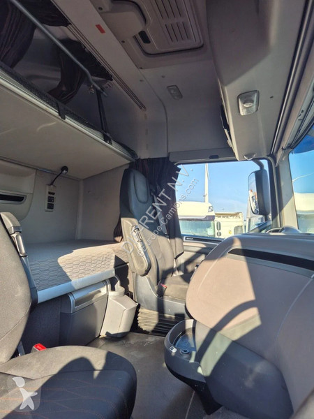 Trekker DAF 480 FT SPACE CAB ZF INTARDER