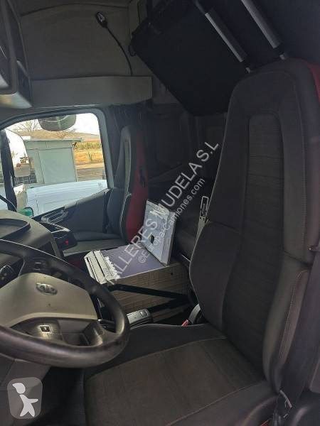 Traktor Volvo