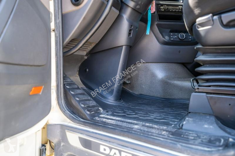 Traktor DAF 480 + Kiphydr. (50T.)