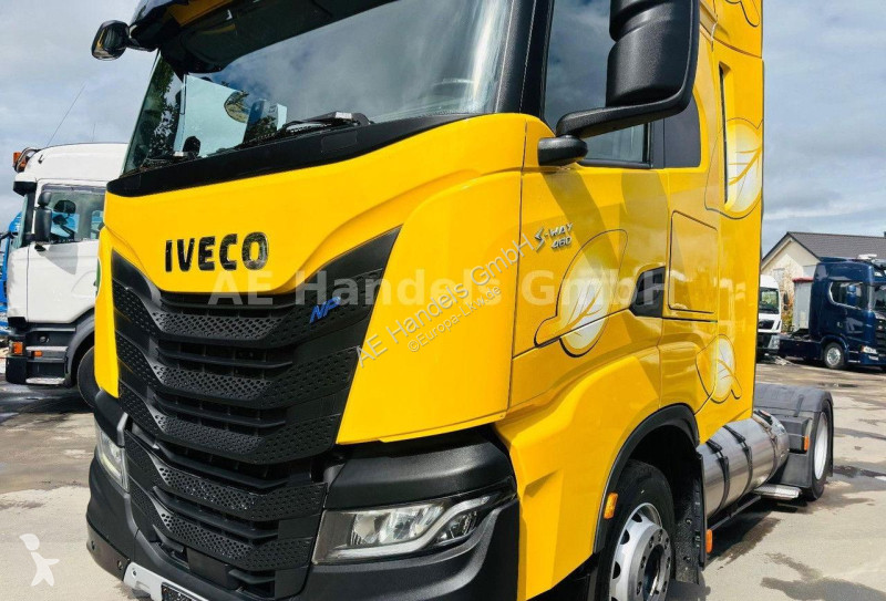 Traktor Iveco S-WAY 460