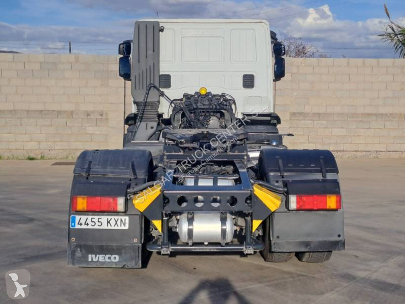 Traktor Iveco