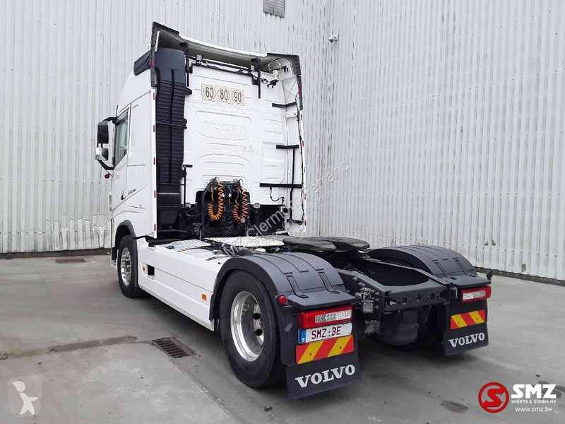 Tahač Volvo Globe I parc cool -alcoa-2tanks...