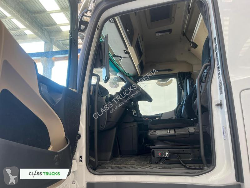 Traktor Mercedes 5 1845 BigSpace Max tanks