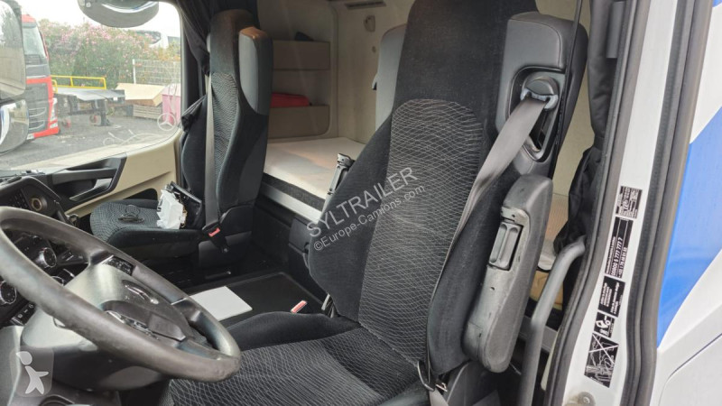 Traktor Mercedes 1843