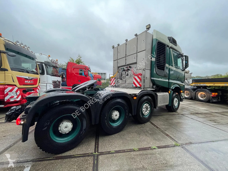 Tahač Mercedes 4163 8x4/4