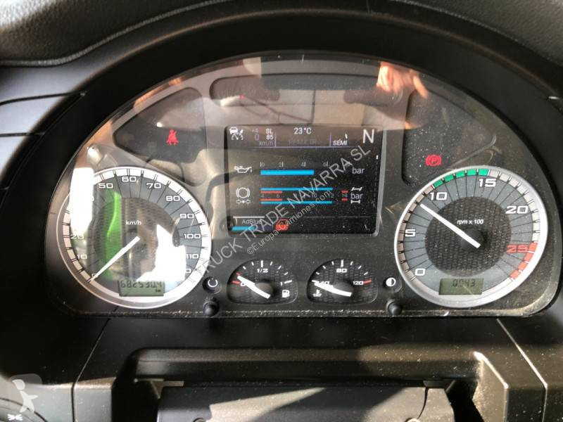 Traktor Iveco